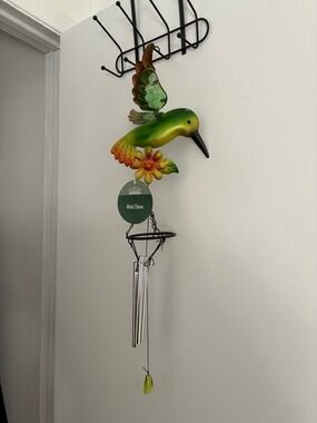 NWT- Metal & Glass- Decorative Green Hummingbird Wind Chime